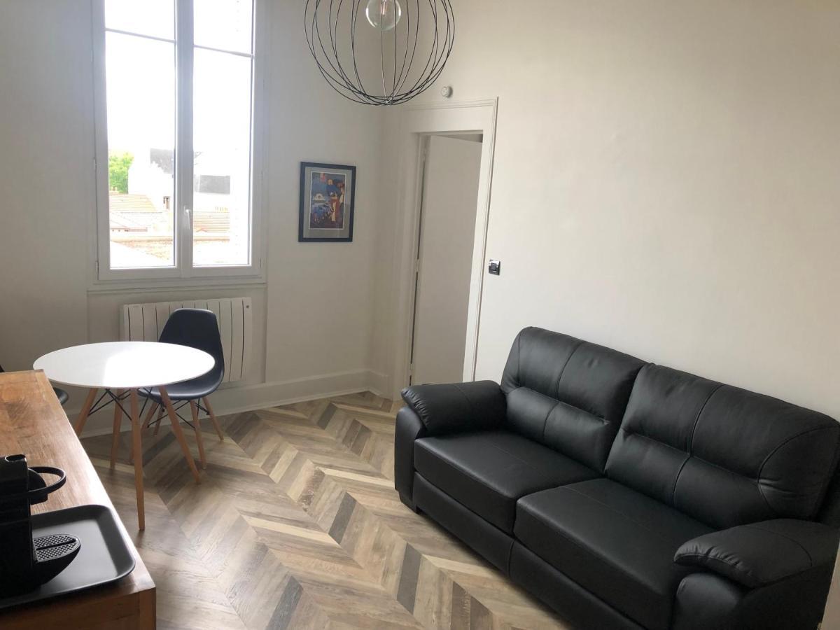 Superbe Appartement Independant En Centre Ville فيشي المظهر الخارجي الصورة