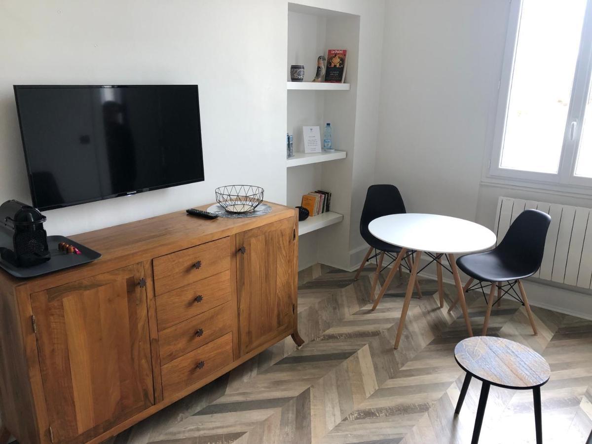 Superbe Appartement Independant En Centre Ville فيشي المظهر الخارجي الصورة